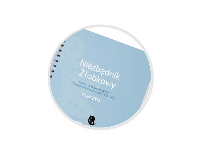 FORMAT  Zbliżony do B5 (163 mm x 241 mm),  aż 226 stron.